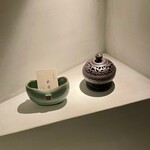 上方中華 新瓊 - エントランスの置物