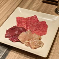 焼肉うしごろ 新宿三丁目店 - 