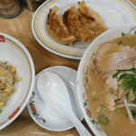 餃子の王将 - 餃子の王将ラーメンセット