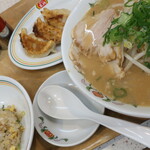 餃子の王将 - 餃子の王将ラーメンセット