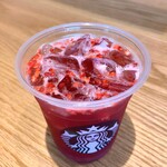 STARBUCKS COFFEE - ストロベリー＆パッション ティー・ICE。550円+税