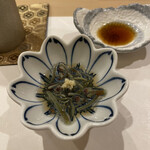 鮨 やすみつ - 蓴菜