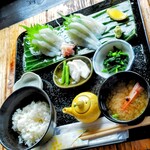 光る海 - 松川刺定食