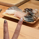 すが弥 - なんか女子の指が延びてきました。バルタン聖人かよヾ(≧▽≦)ﾉ