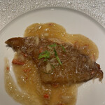 GINZA FUJIMARU - ヨシキリザメのフカヒレステーキカニあん掛け　フカヒレが香ばしくカニあんは少し味が濃いめでした。