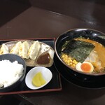 Menya Taketsugu - 料理
