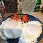 たこ焼き カツラギ - 目玉焼き　250円