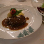 ソルビエ - 和牛のグリエにグリーンペッパーのソース