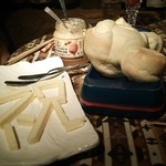 薫風 - 誕生日なので、パンに添えられたバターで”祝”