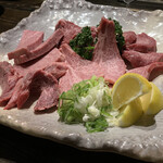 炭火焼肉 とさや - 