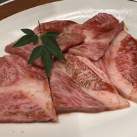 松阪牛炭火焼肉 東海亭 - 