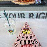 MAD PERROS PIZZA - 