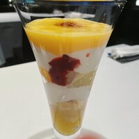 THE COSMOPOLITAN GRILL BAR TERRACE - 