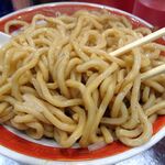 ラーメン タロー 五反田の陣 - 小ラーメン豚入り1,050円（野菜マシマシ、あげ辛、削り節）