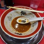 ラーメン タロー 五反田の陣 - 小ラーメン豚入り1,050円（野菜マシマシ、あげ辛、削り節）