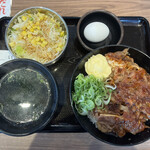 カルビ丼とスン豆腐専門店 韓丼 - 