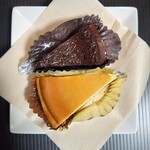 紺屋町番屋カフェ - ベイクドチーズケーキとガトーショコラ