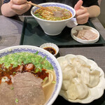 馬子禄 牛肉面 神保町店 - 蘭州牛肉麺と餃子最高