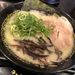 Tonkotsu ramen mimifuku - 