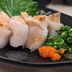 肴屋 魚まる - 鮟肝を鮃で巻いてるんです。ポン酢で。美味❗