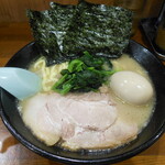 らーめん家 せんだい - 塩豚骨ラーメン