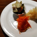 Shako - 島野菜のピクルス(450円)