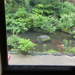 Fujiya Hoteru Raunji - ラウンジから見える池は昔のまま