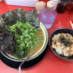 家系ラーメン王道 いしい - 