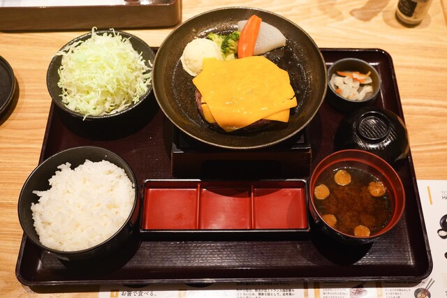 Torokeru Hamburger Steak Fukuyoshi I-Asu Harugai