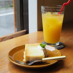 カフェミチクサ - チーズケーキセット（880円）