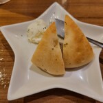 Italian Bar ANCORA - お通しのフォッカッチャ？だっけな
