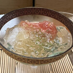 すし匠 - じゅんさい・・白エビ・フルーツトマトのおひたしの土佐酢ジュレ