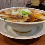 濃厚中華そば 佐とう - チャーシュー中華そば＋半熟玉子