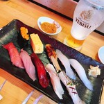 Tsukiji Kagura Zushi - シャリは飲兵衛に優しめの小さめにしてもらいました( ˙꒳​˙  )