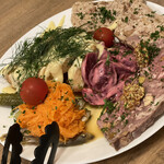 トロワシャトー - 