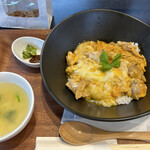 Oyakodon To Karaage Tamagoya - 