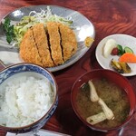 喜八 - メンチカツ定食700円