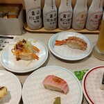 はま寿司 - 沢山並べて食べるのが好き派です