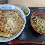 寿海 - カツ丼(温そば)