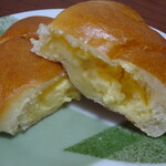 小麦工房ヒラソル - クリームパン