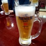 龍盛菜館 - ビールはプレモル