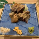 Kanazawa Kaisen Warayaki Warabi - カツオの藁焼き塩たたき1380円