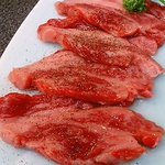 肉料理 昭和路 - バラ塩