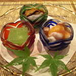 日本料理 とくを - 鱧の子の翡翠寄せ、山芋すり流し海胆のせ、蛸のジュレがけ。