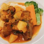 ル・マルカッサン - 仔羊とカブのトマト煮