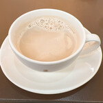 ウエスト ベイカフェ ヨコハマ - ホットのカフェオレ