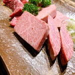 炭火焼肉 とさや - 