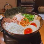 神楽 海老で鯛を釣る麺堂 - 