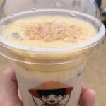 アィンちゃん - ココナッツエッグクリーム（ミルクティー）