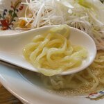 喜一 - 朝日屋食品の中太麺